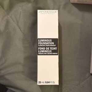 Japonesque Luminous Foundation - Cream - shade 1